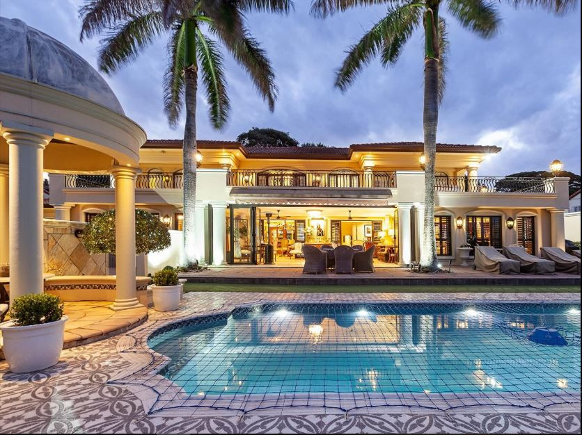 Magnificent 5 Bedroom Mansion, La Lucia