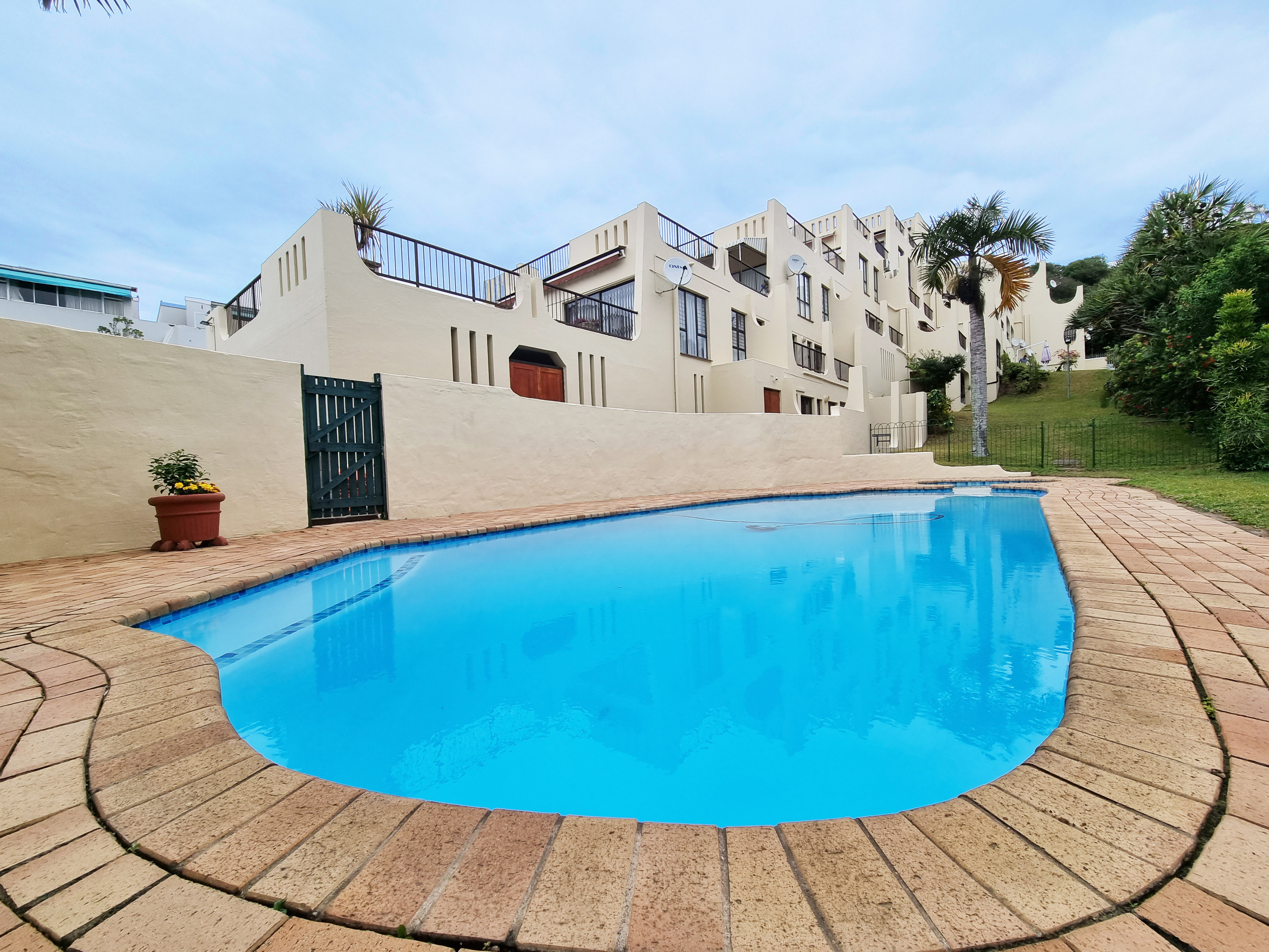 Pristine 3 Bedroom Apartment in Umhlanga Rocks