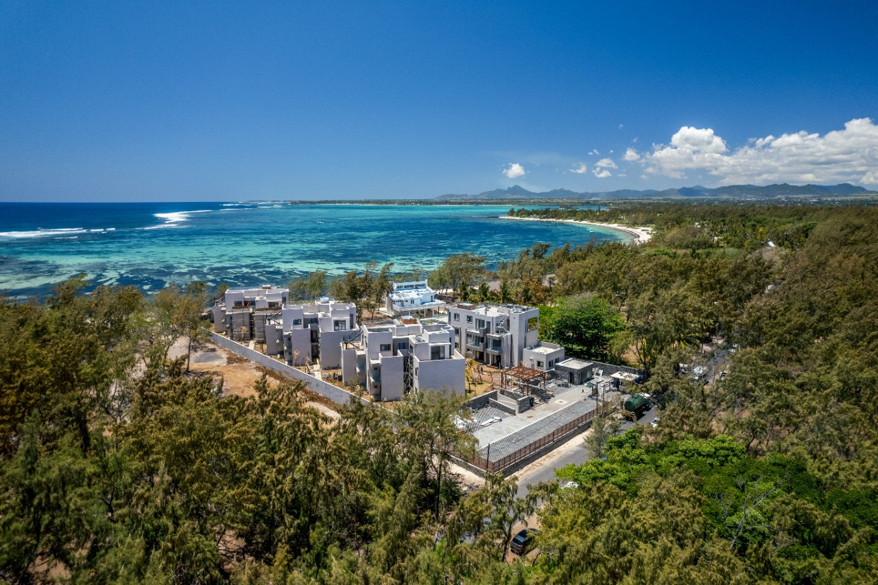 12 Beachfront Apartments in Mauritius